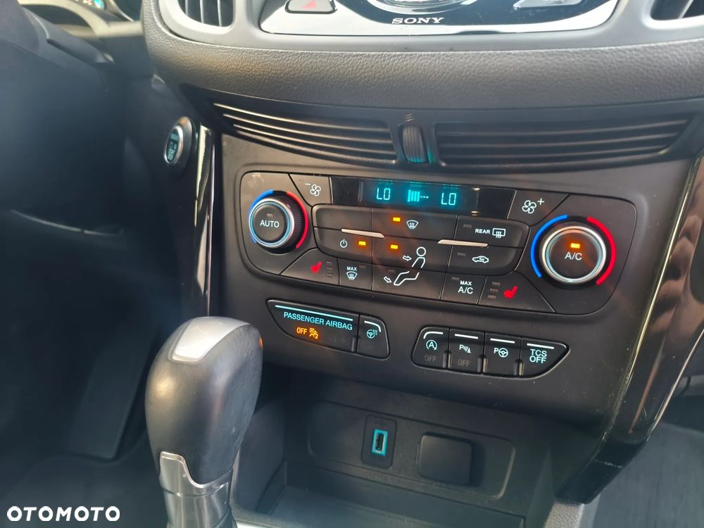 Ford Escape - 8
