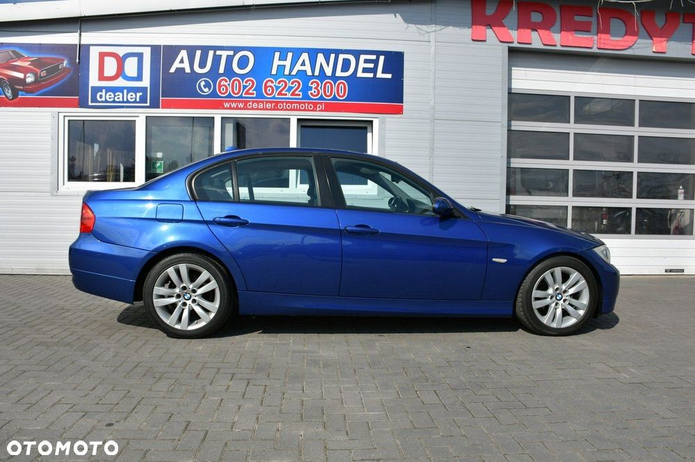 BMW Seria 3 318i - 10
