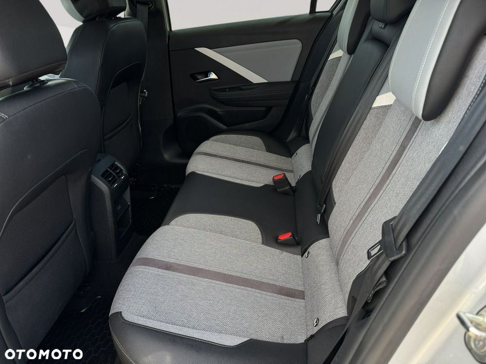 Opel Astra - 26