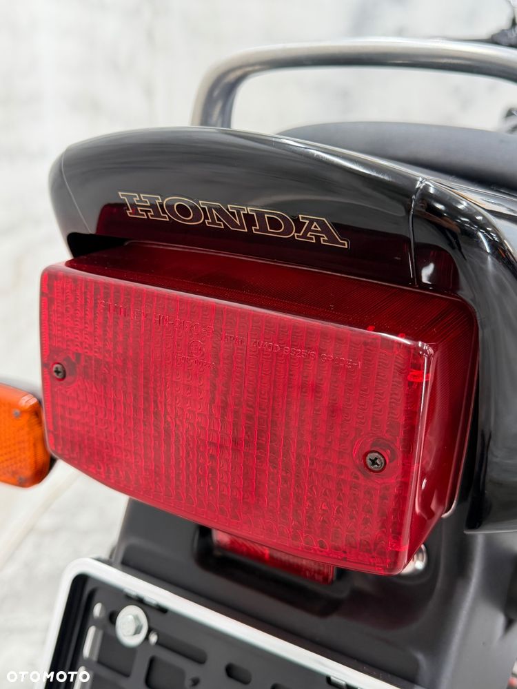 Honda CB - 16