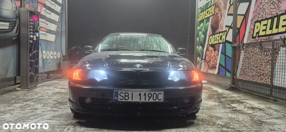 BMW Seria 3 323i - 9