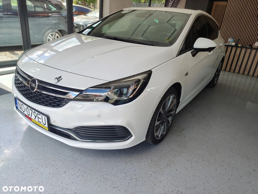 Opel Astra 1.6 Turbo Start/Stop Ultimate - 3