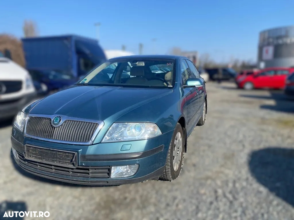 Dezmembrari / Dezmembrez SKODA OCTAVIA 2 - 3