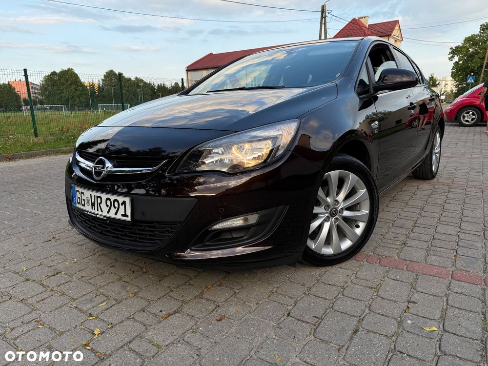 Opel Astra - 1