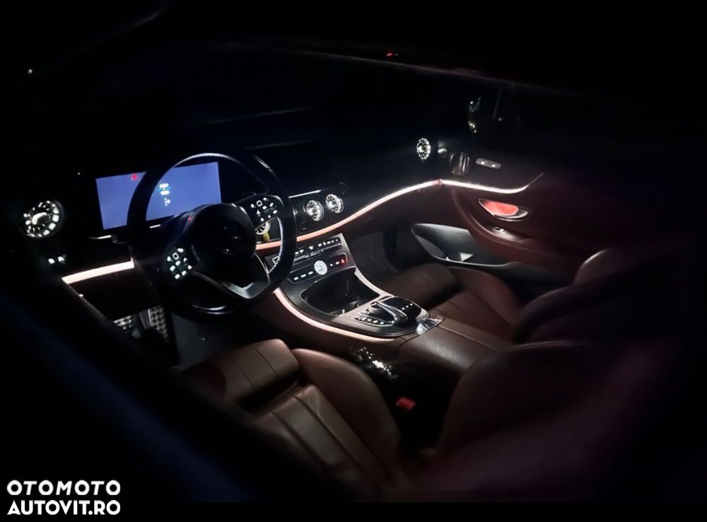 Mercedes-Benz E - 29