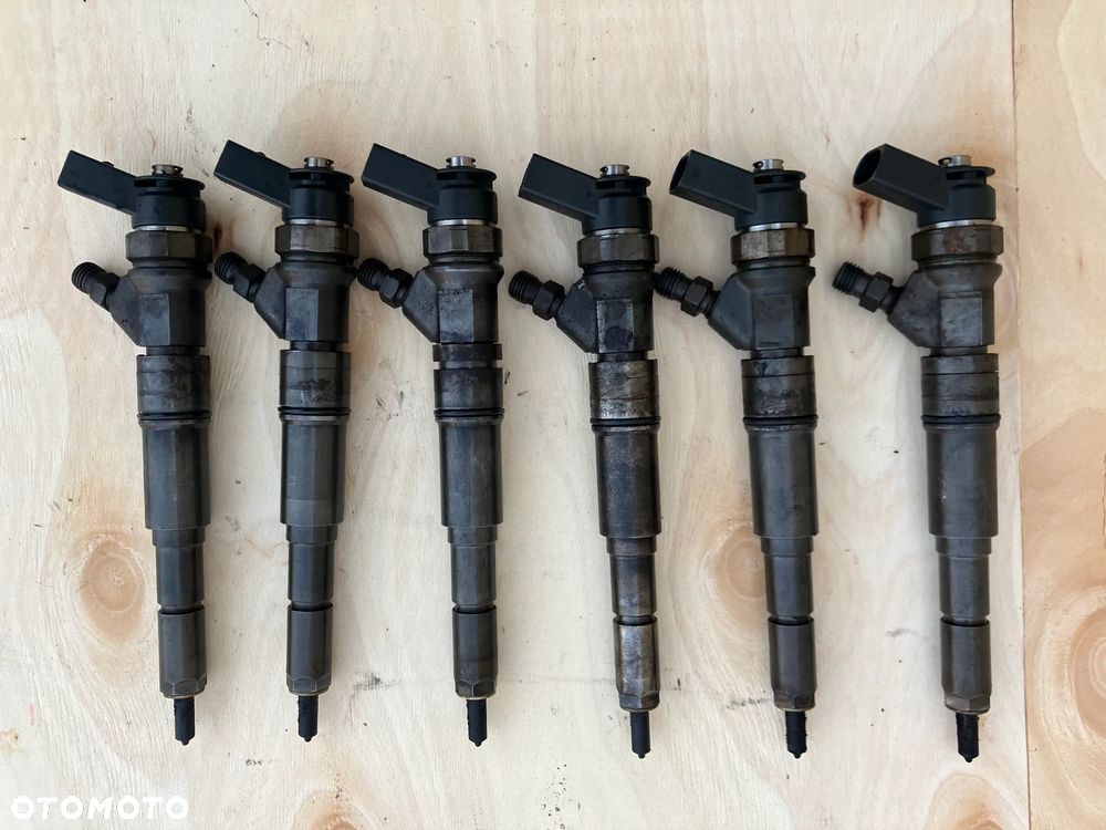 WTRYSKI BMW M57N 535d 272KM 6szt. 219 OEM 7792096 BOSCH 0445110219 - 1