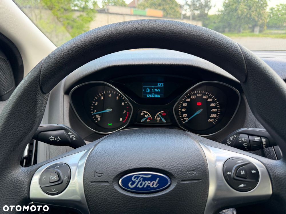 Ford Focus 1.0 EcoBoost Edition - 11