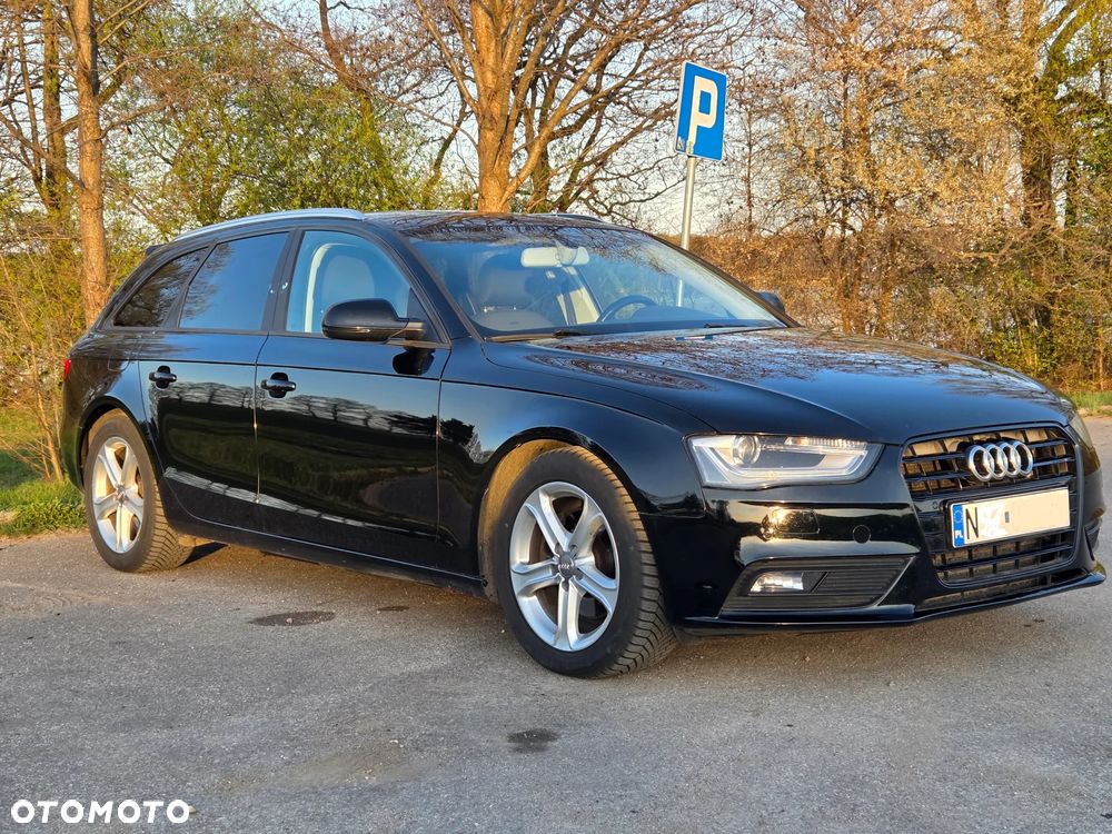 Audi A4 Avant 2.0 TDI DPF Ambiente - 16