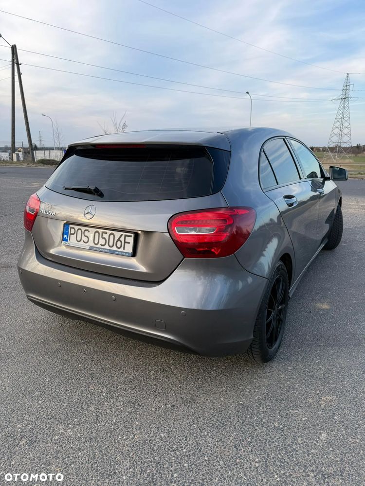 Mercedes-Benz Klasa A 180 d 7G-DCT Activity Edition - 5