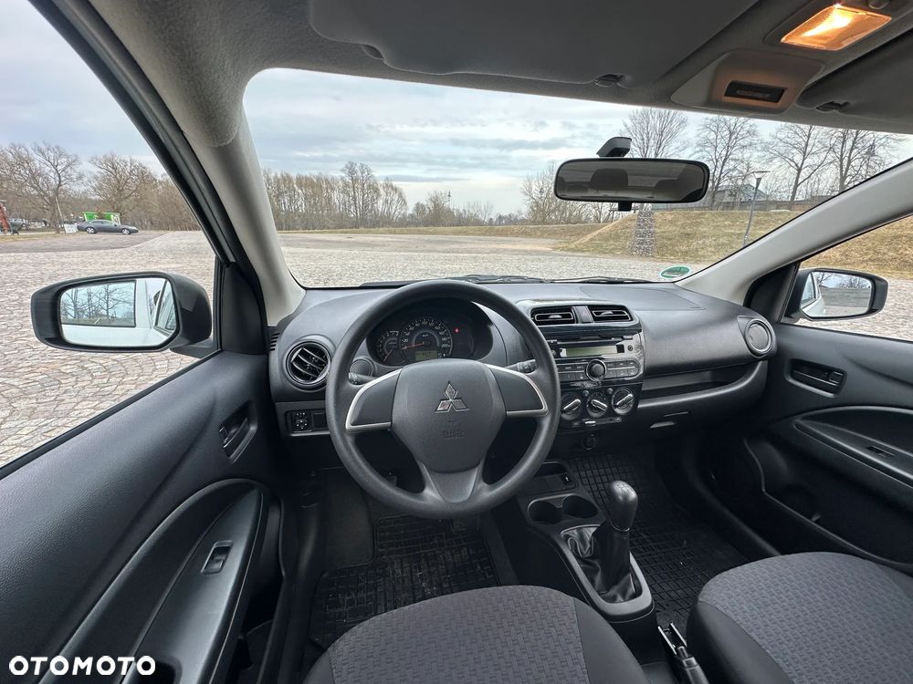 Mitsubishi Space Star - 15