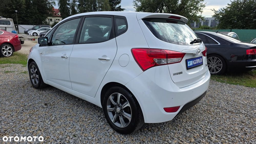 Hyundai ix20 1.4 blue Space - 4