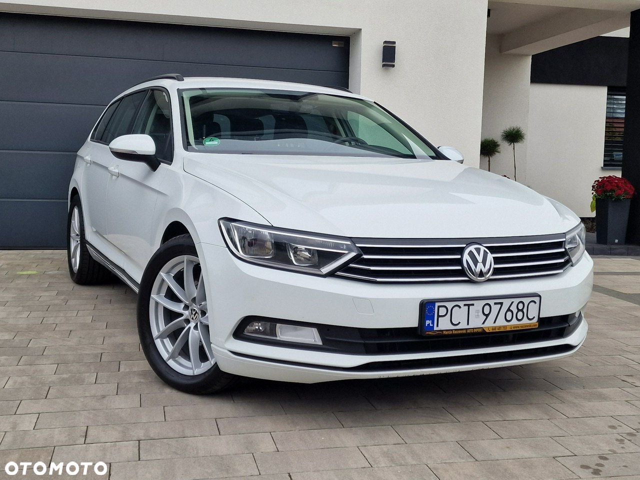 Volkswagen Passat - 31