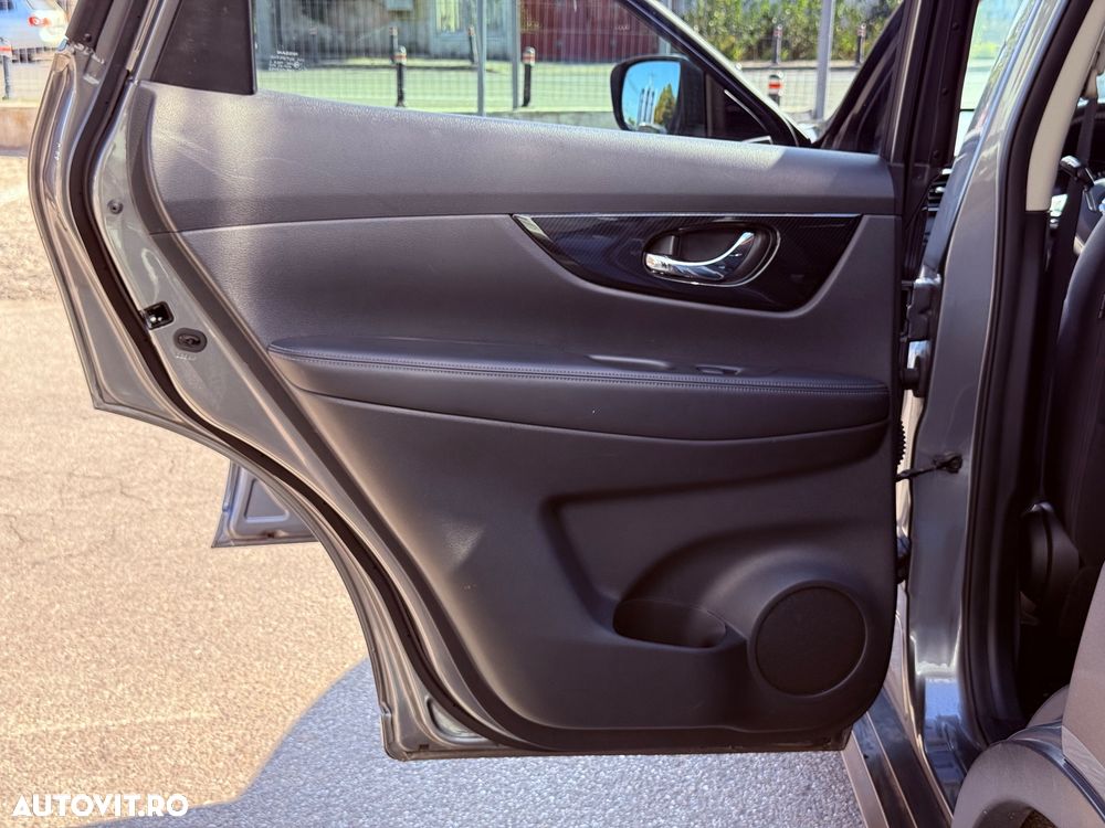 Nissan X-Trail 1.3 DIG-T N-Connecta - 31