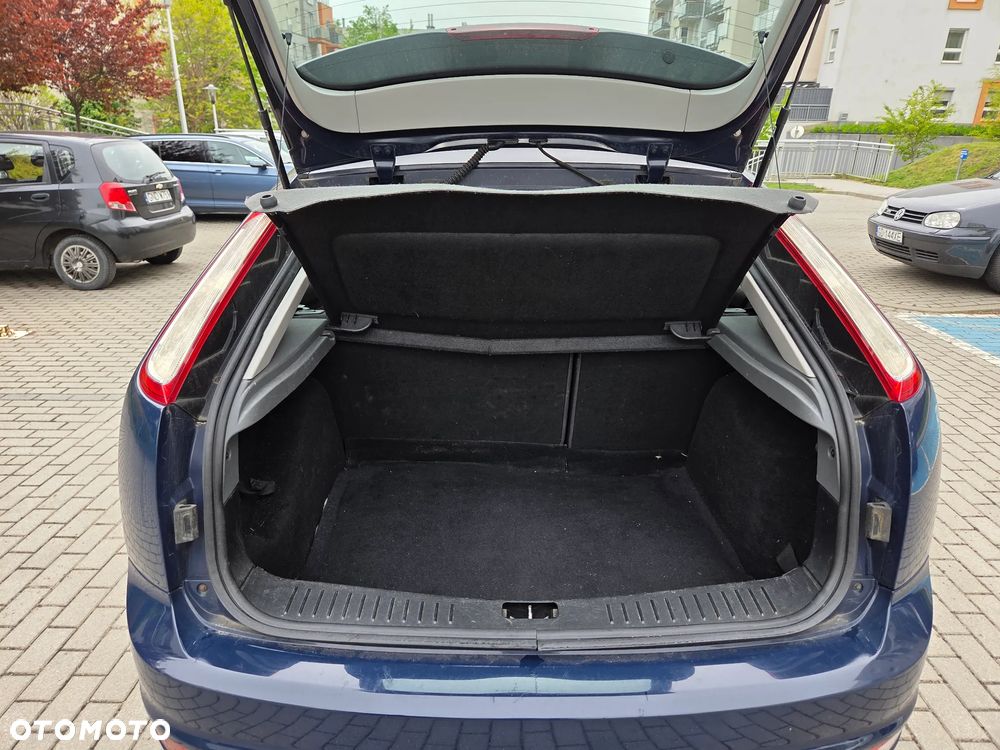 Ford Focus 1.4 Trend + - 14