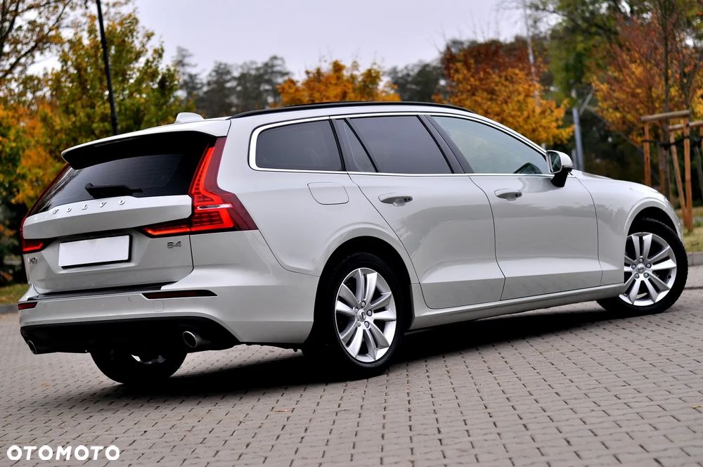 Volvo V60 B4 D Geartronic Momentum Pro - 16