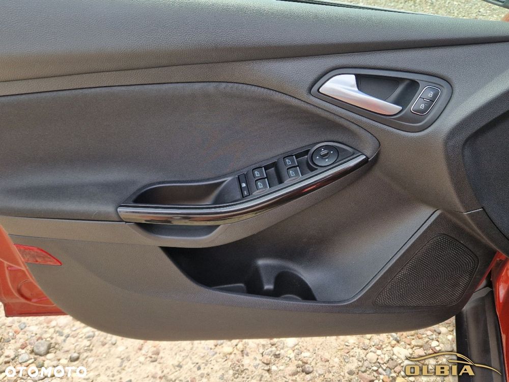 Ford Focus - 22
