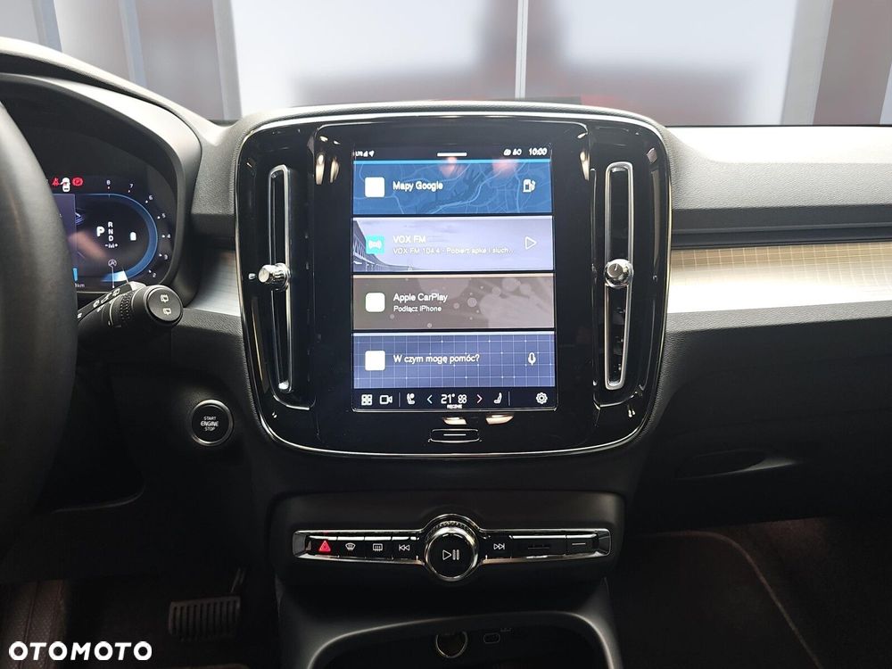 Volvo XC 40 - 18
