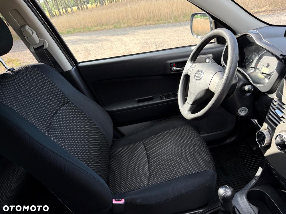 Daihatsu Terios 2WD Top Limited - 22
