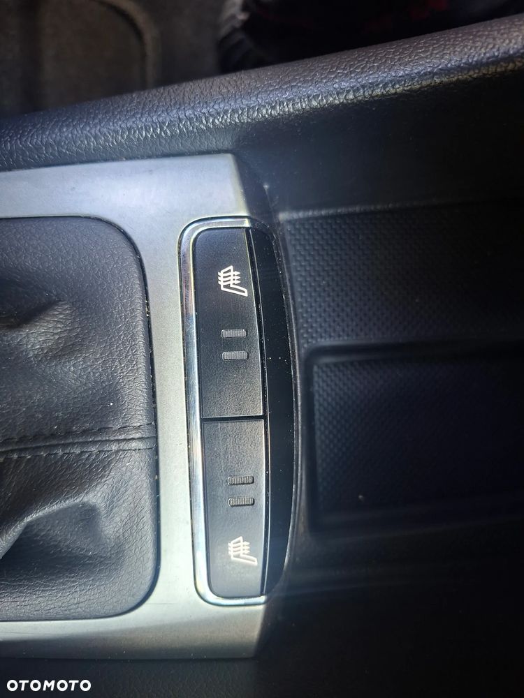Kia Rio 1.2 M - 12