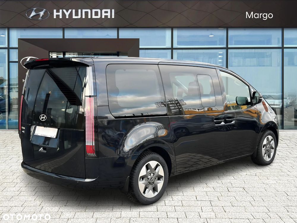 Hyundai Staria 1.6 T-GDI HEV Smart Business - 4