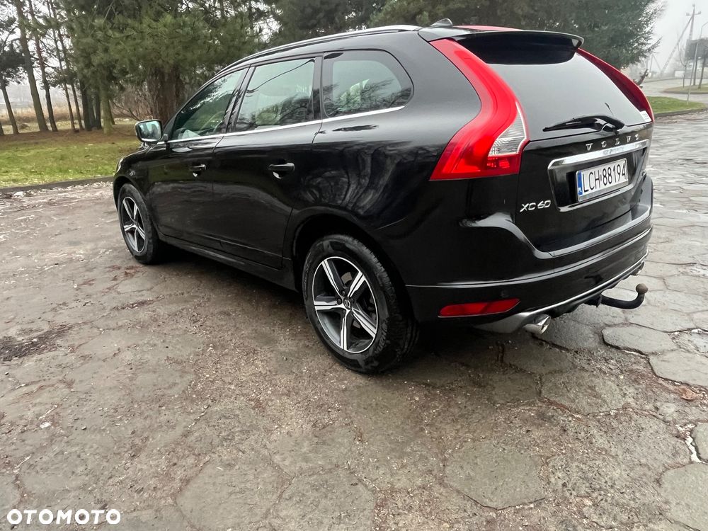 Volvo XC 60 D3 Drive-E R-Design Kinetic - 3