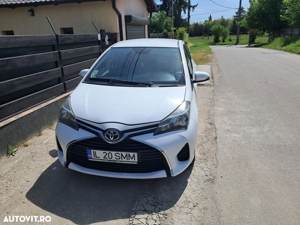 Toyota Yaris 1.3 VVT-i Luna - 1