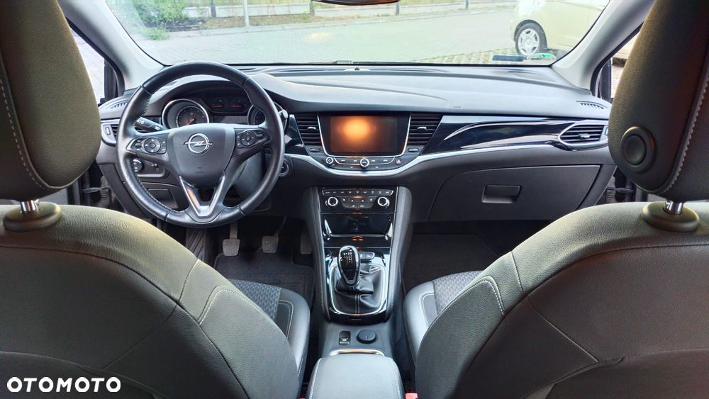 Opel Astra 1.4 Turbo Innovation - 13