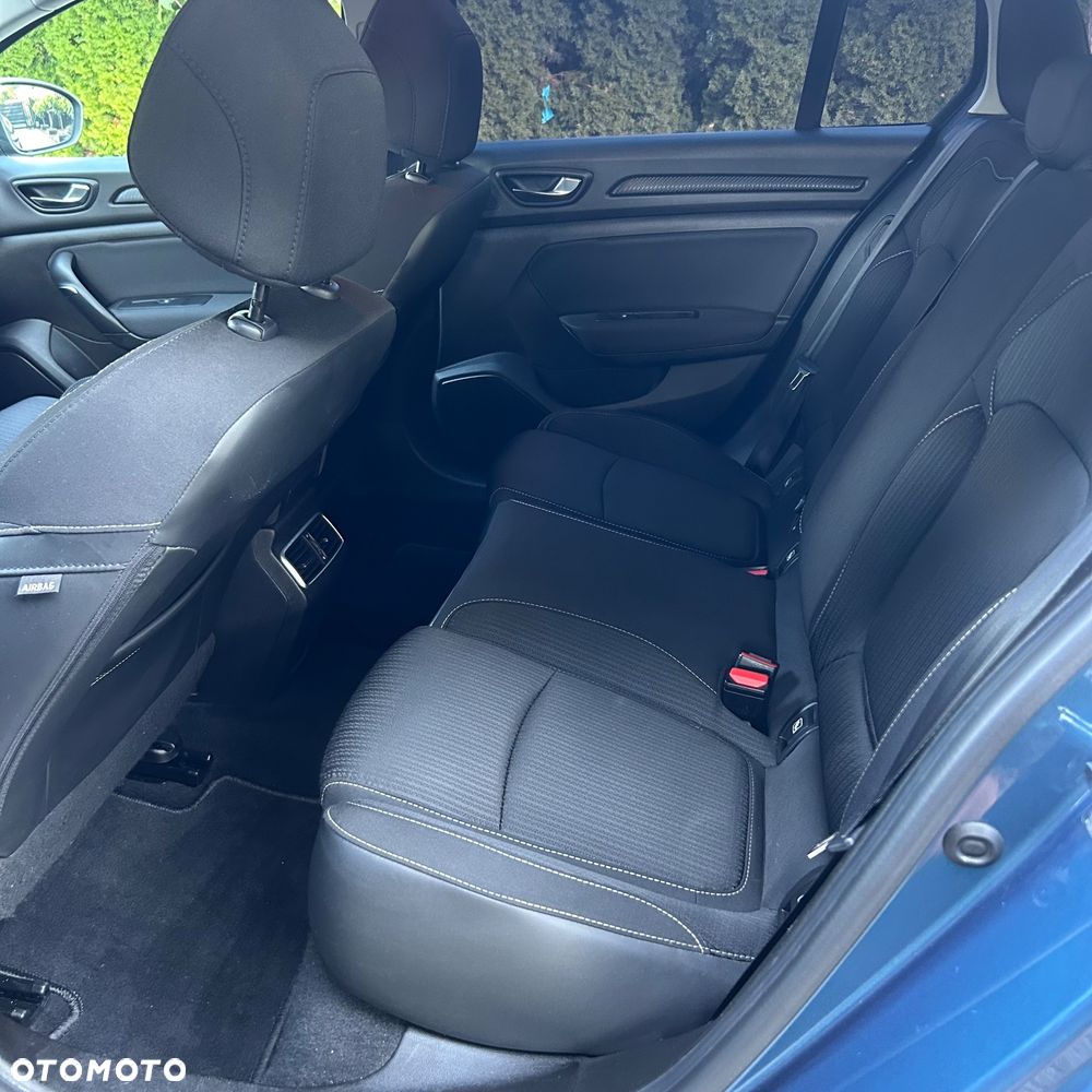 Renault Megane TCe 140 GPF EDC EQUILIBRE - 25