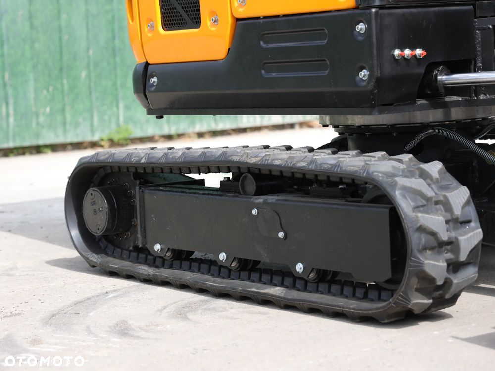 Inny Minikoparka Sylcar 25 - 12