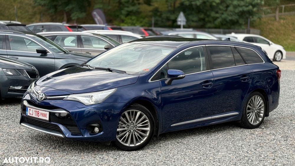 Toyota Avensis 2.0 D-4D Executive - 34