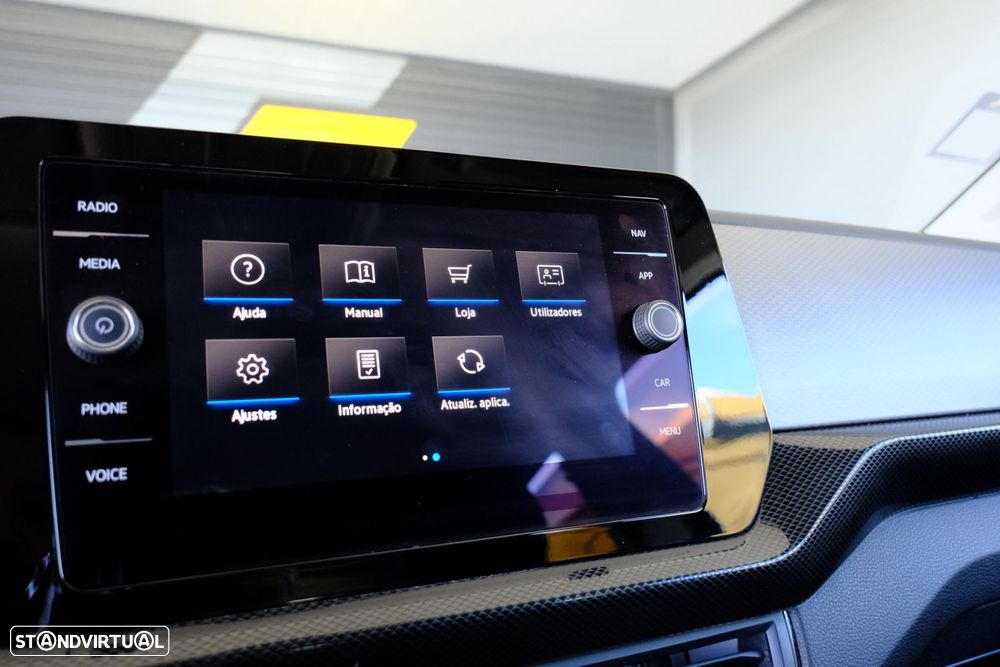 VW T-Cross 1.0 TSI Urban DSG - 25