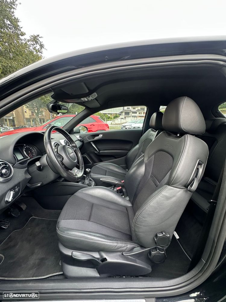 Audi A1 1.6 TDI S-line - 16