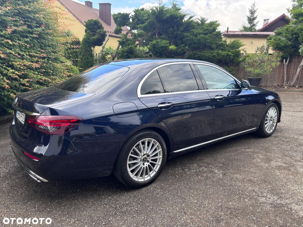 Mercedes-Benz Klasa E 200 Business Edition - 4