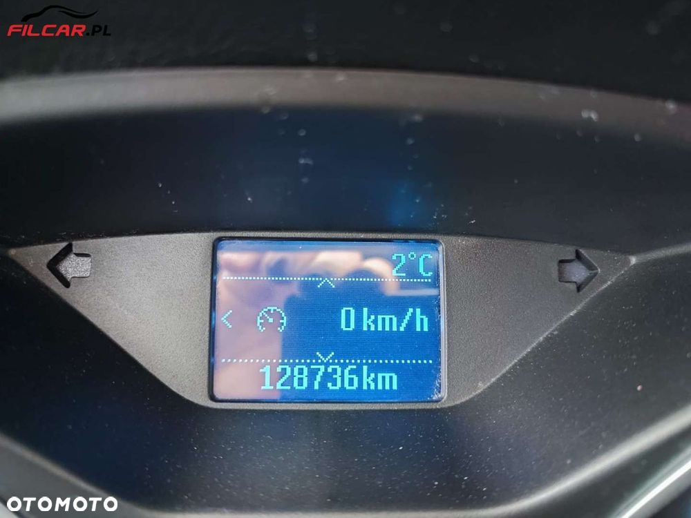 Ford Focus - 12