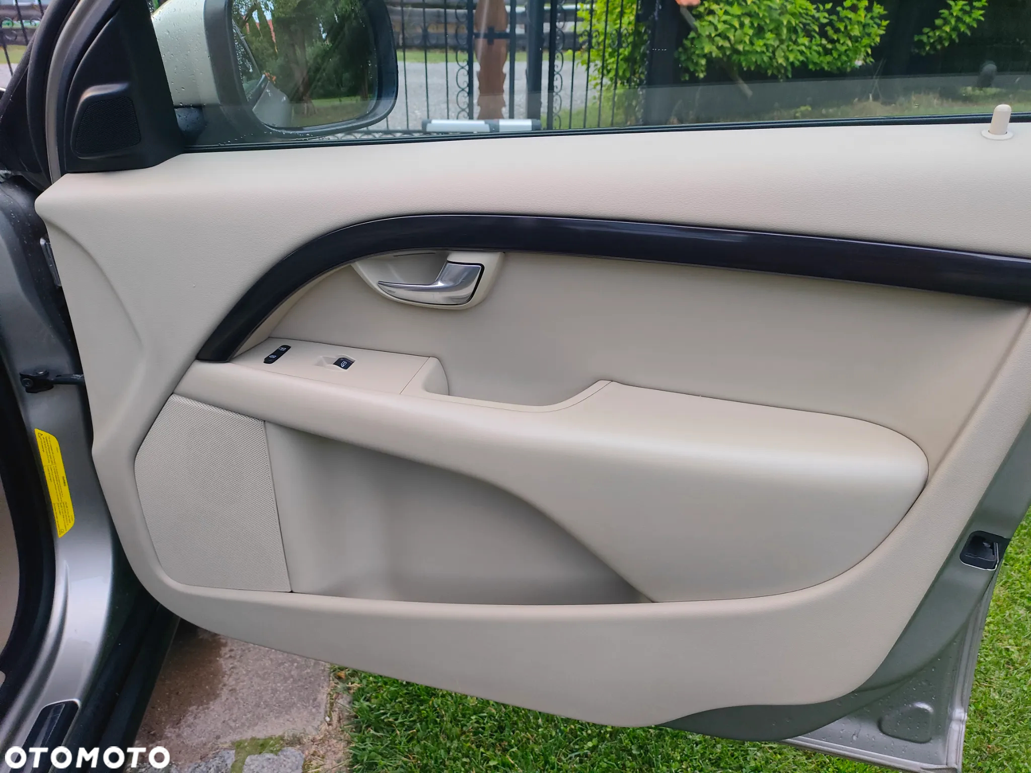 Volvo XC 70 - 9