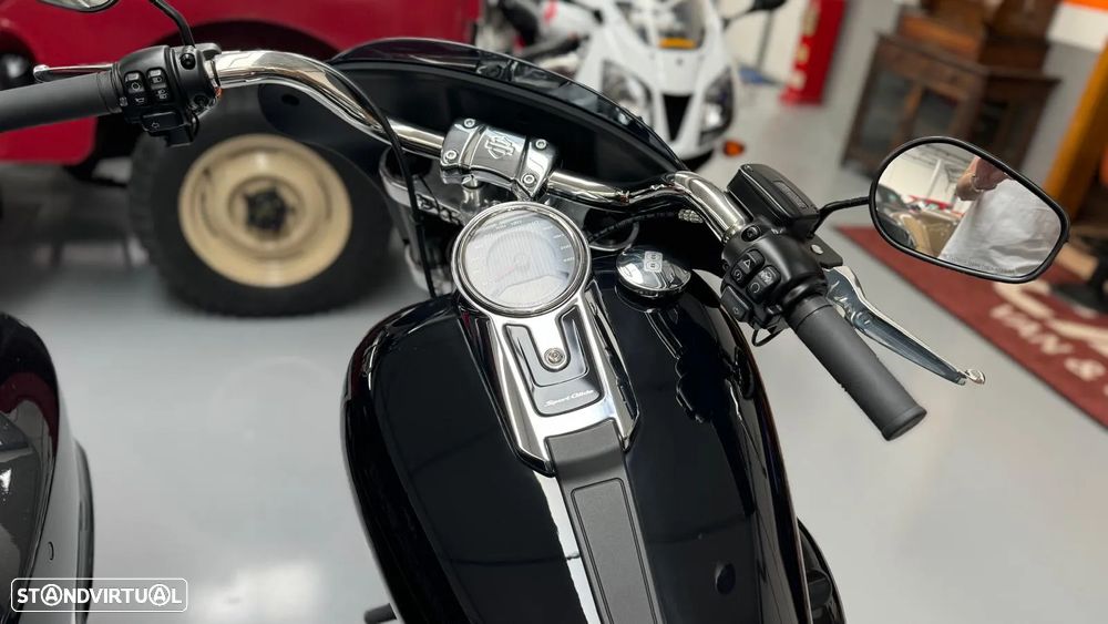 Harley-Davidson Softail FLSB Sport Glide 107 - 5