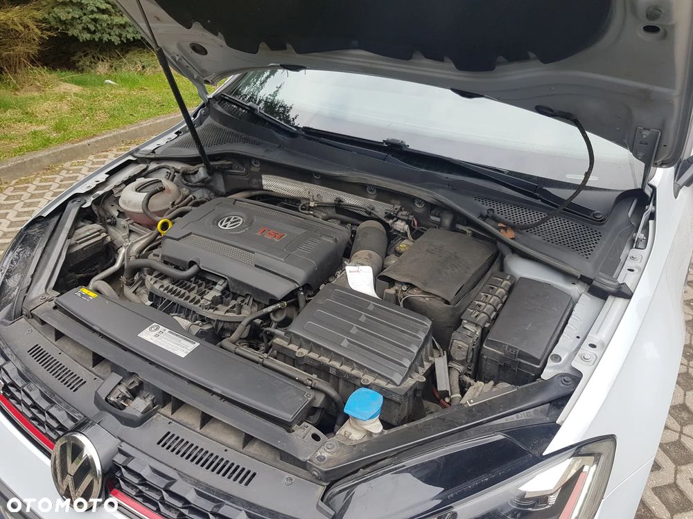 Volkswagen Golf 2.0 TSI BMT GTI Performance DSG - 19