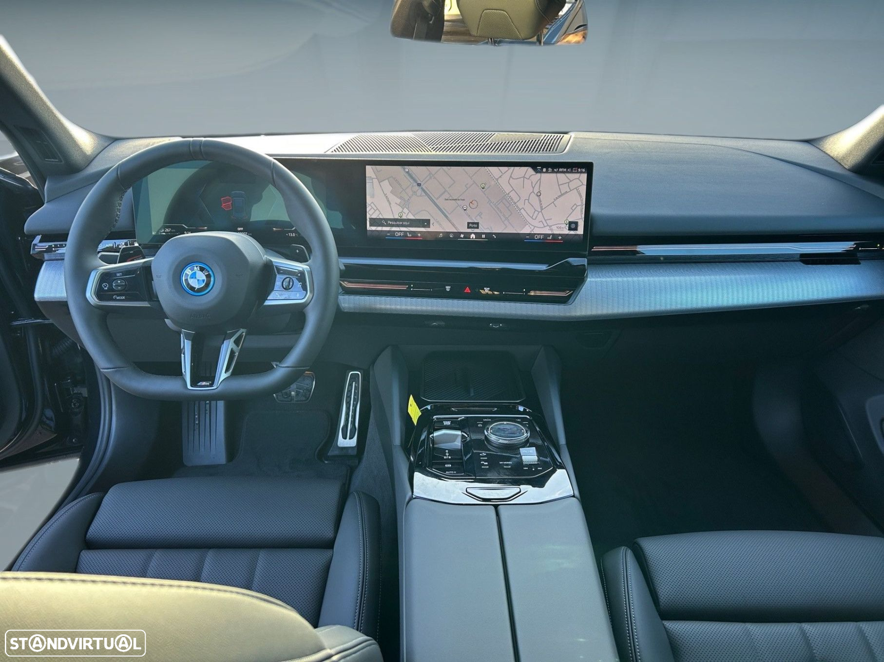 BMW 530 e Pack Desportivo M - 12
