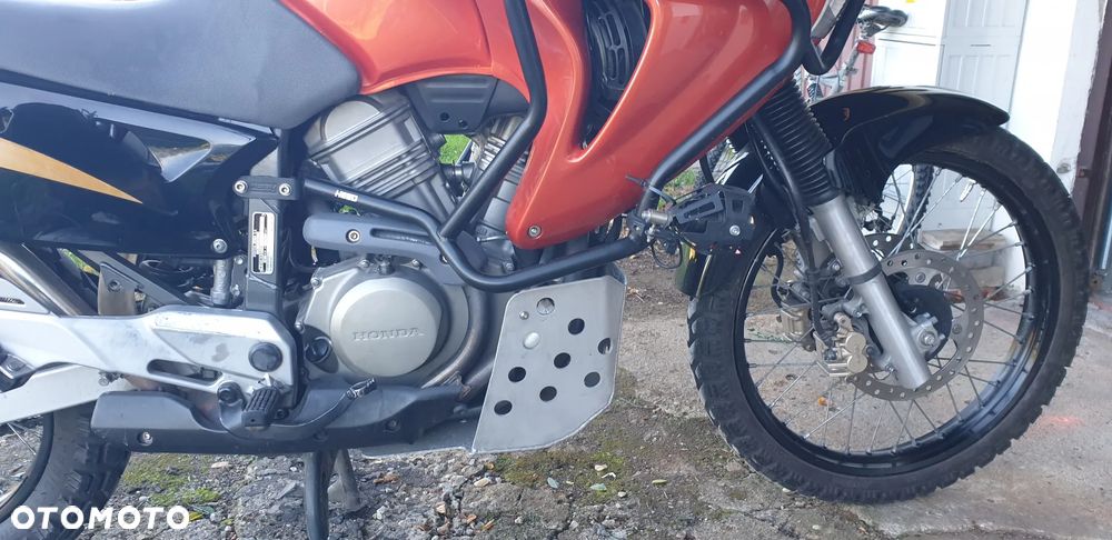 Honda Transalp - 13