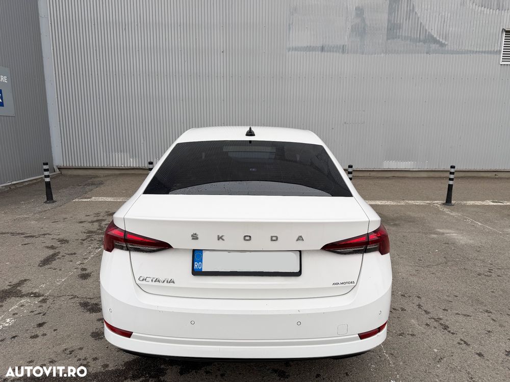 Skoda Octavia 2.0 TDI Style - 8