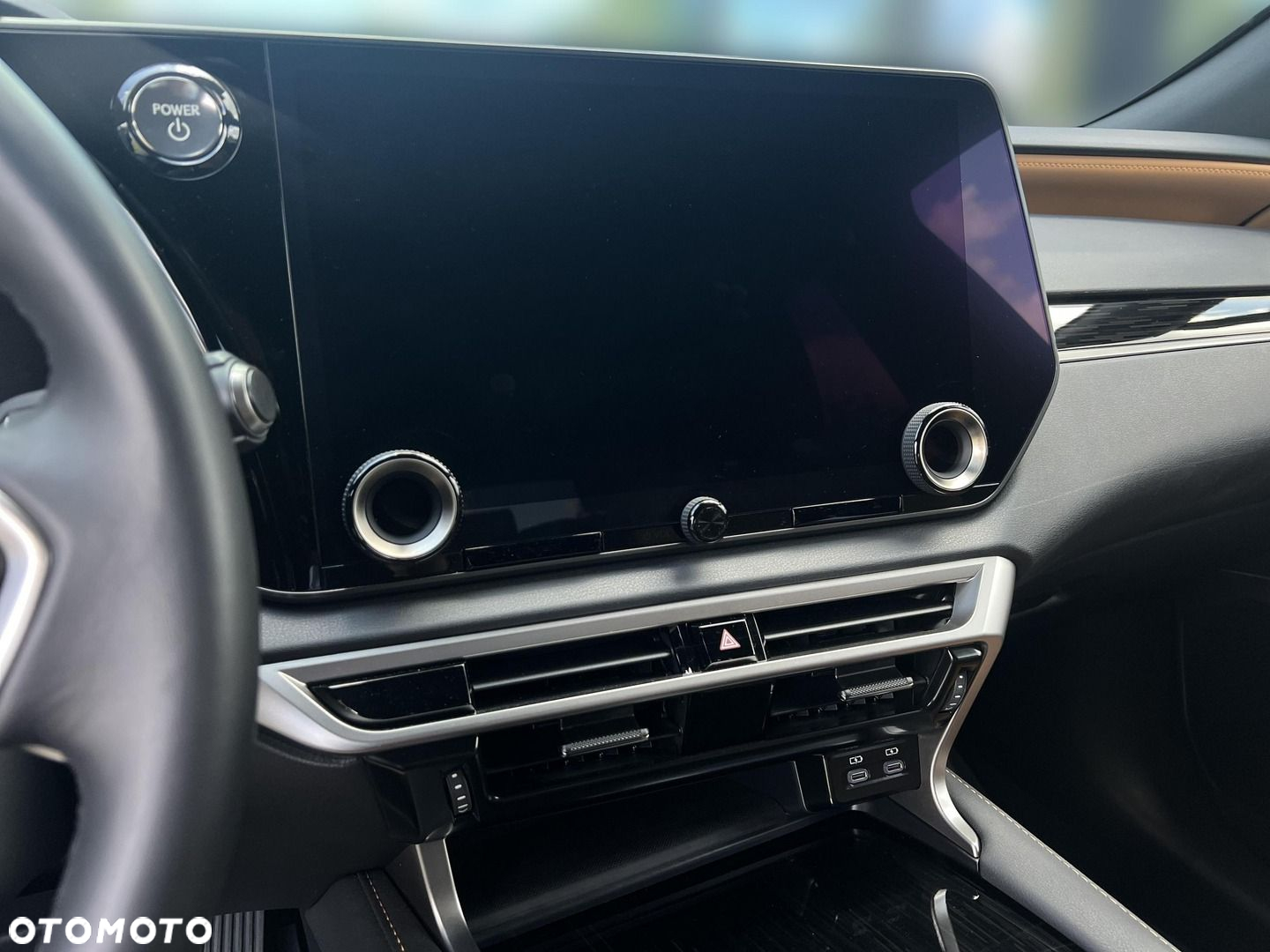 Lexus RX - 16