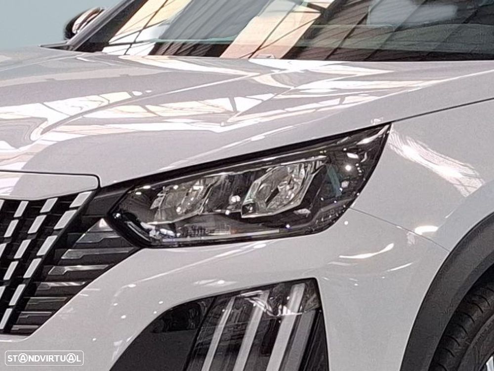 Peugeot 2008 1.2 Allure - 16