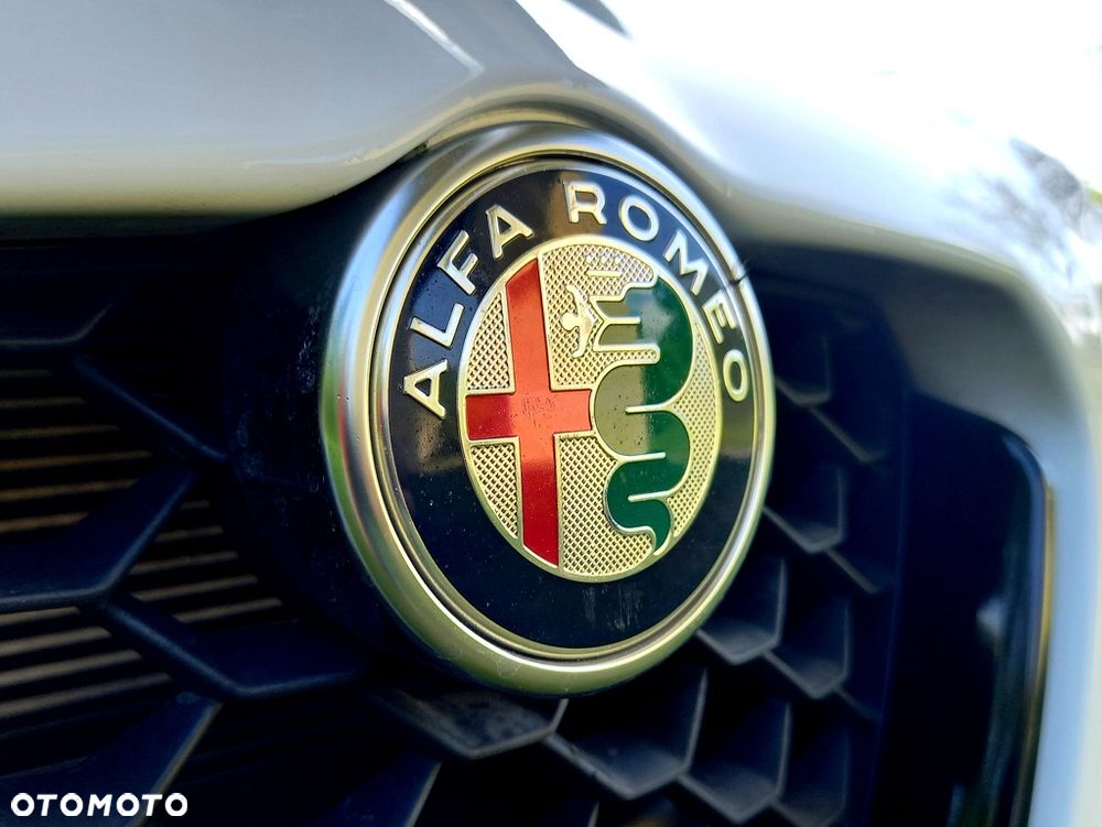Alfa Romeo Giulia - 27