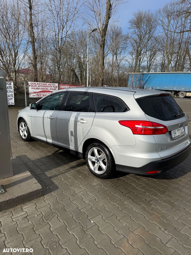 Ford Focus - 16