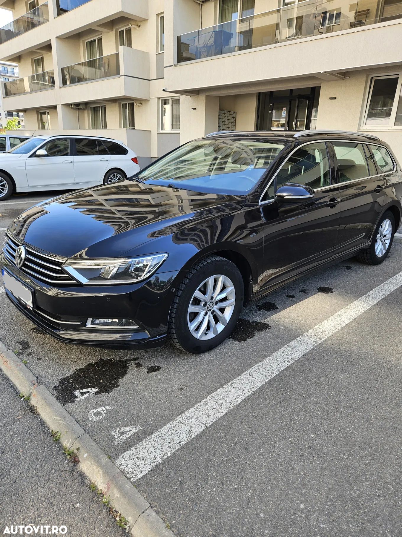 Volkswagen Passat Variant 1.6 TDI (BlueMotion Technology) DSG Comfortline - 1
