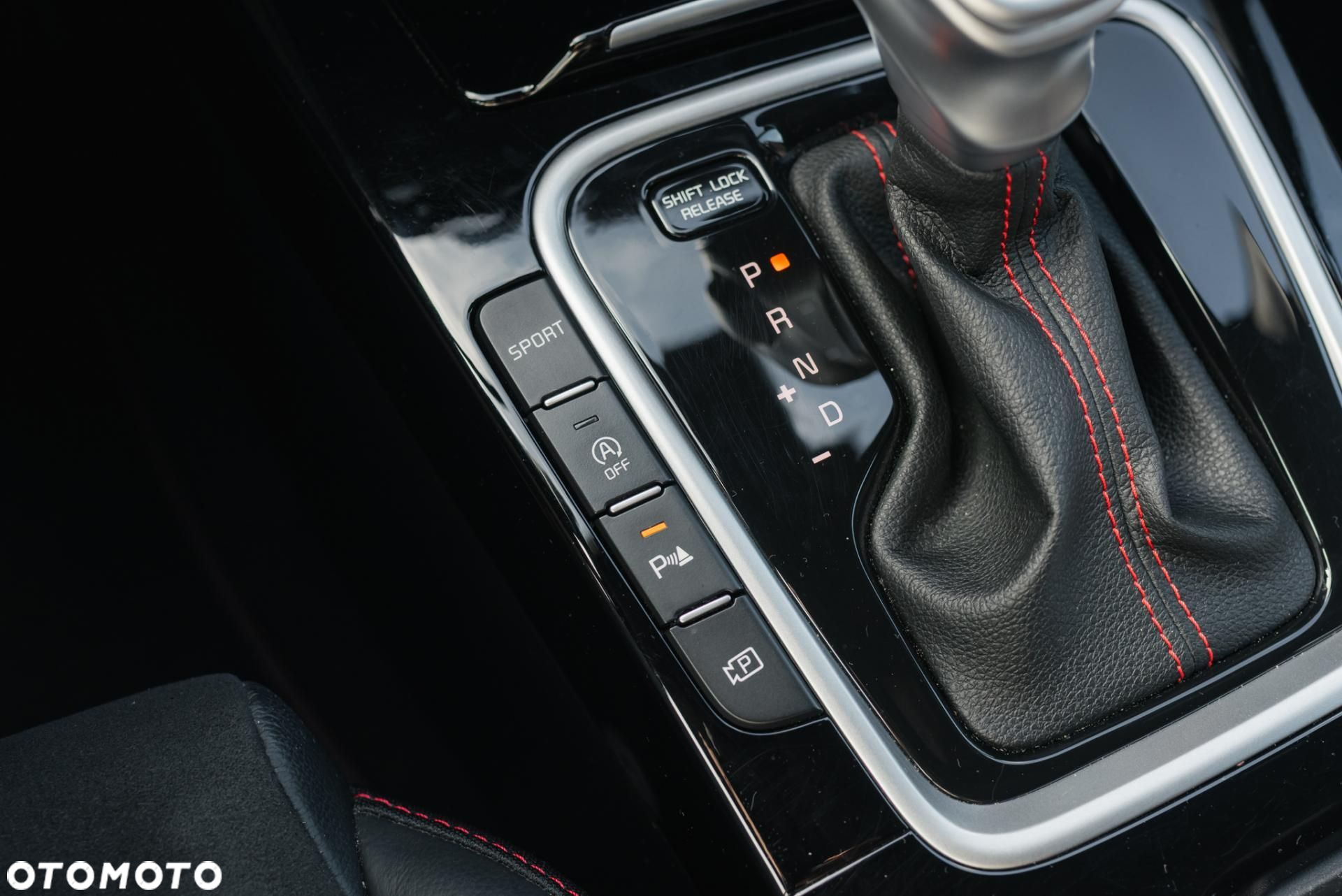 Kia ProCeed - 24