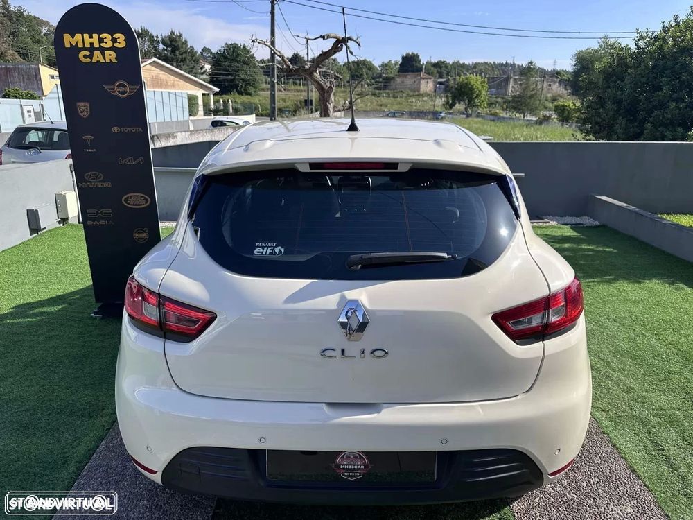 Renault Clio 0.9 TCe Limited Bi-Fuel - 11