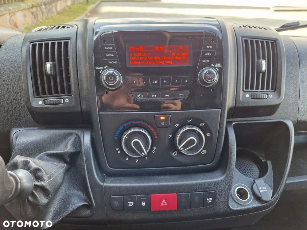 Peugeot Boxer Furgon L3H2 Osobowy BDB stan - 20