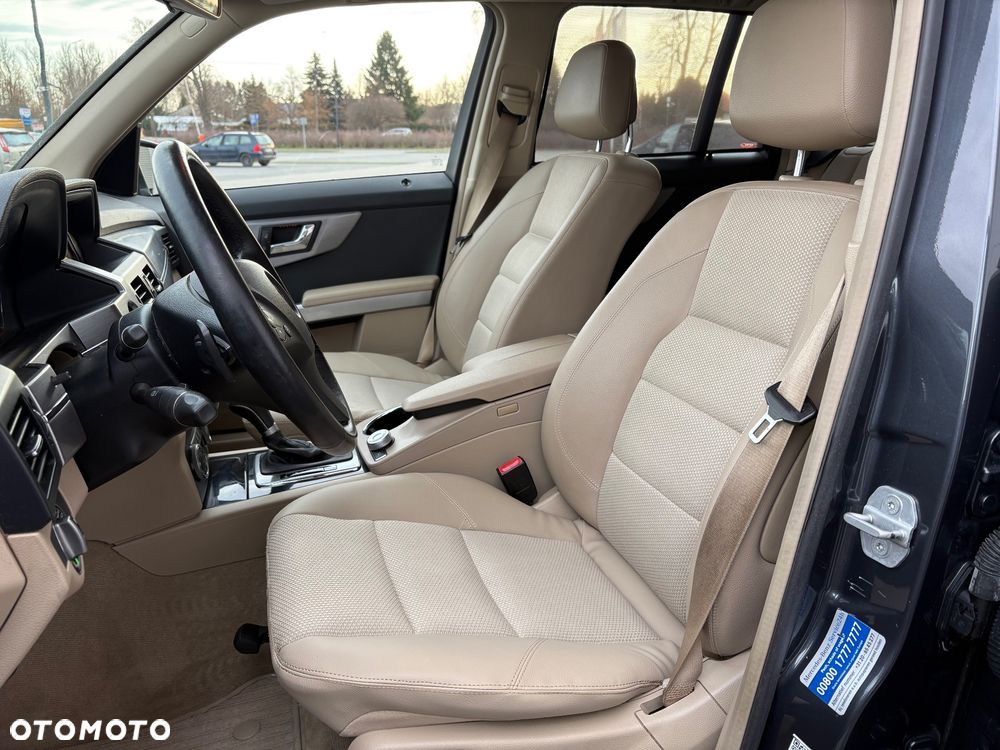 Mercedes-Benz GLK 220 CDI DPF 4Matic BlueEFFICIENCY 7G-TRONIC - 15