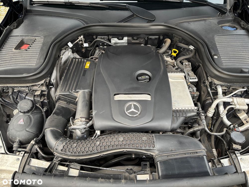 Mercedes-Benz GLC - 39